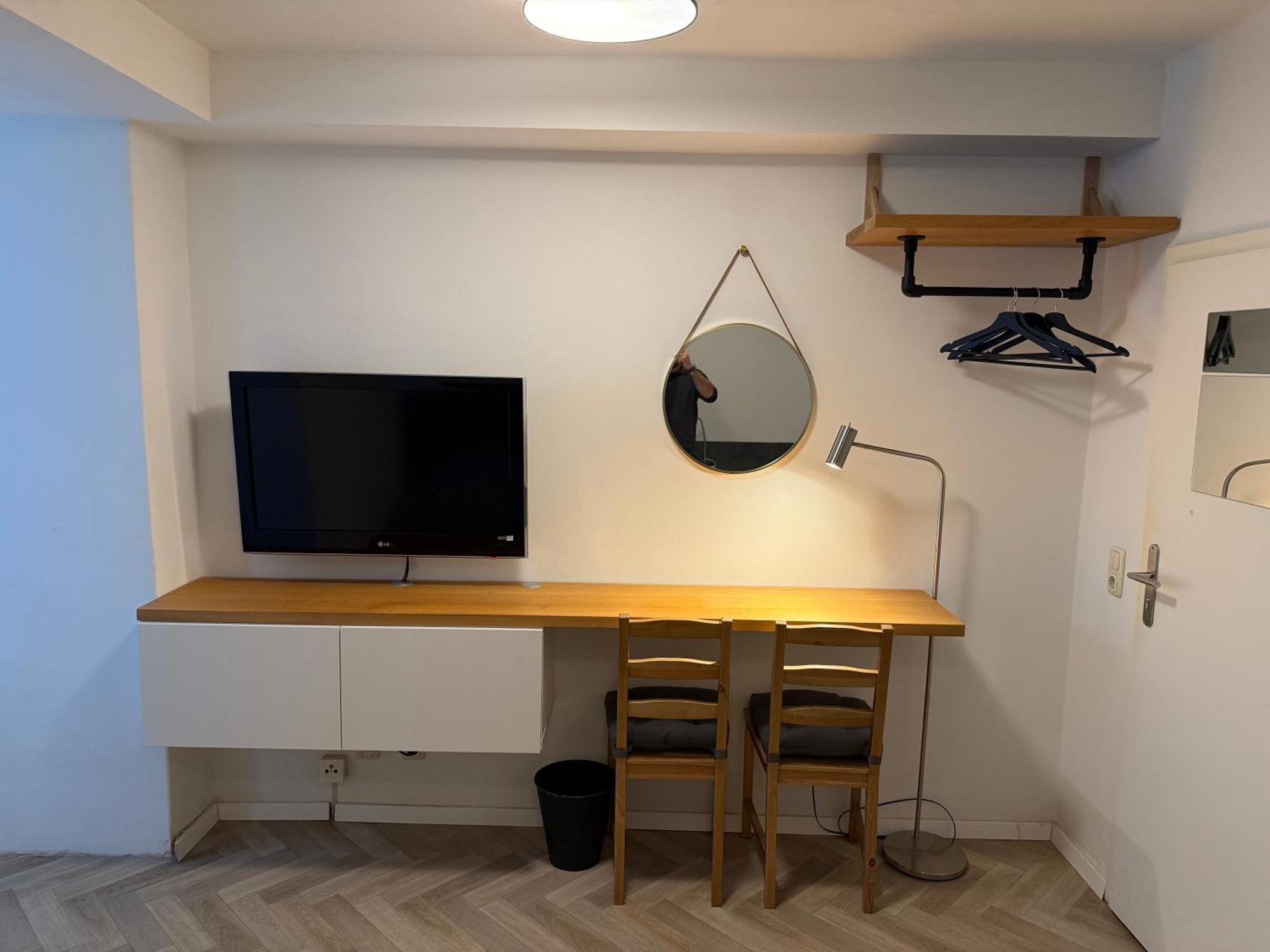 Zentrumsnahes Monteurszimmer Эрфурт Экстерьер фото